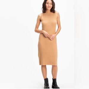 DONIKA RIB KNIT SWEATER MIDI DRESS Size Medium NWT
